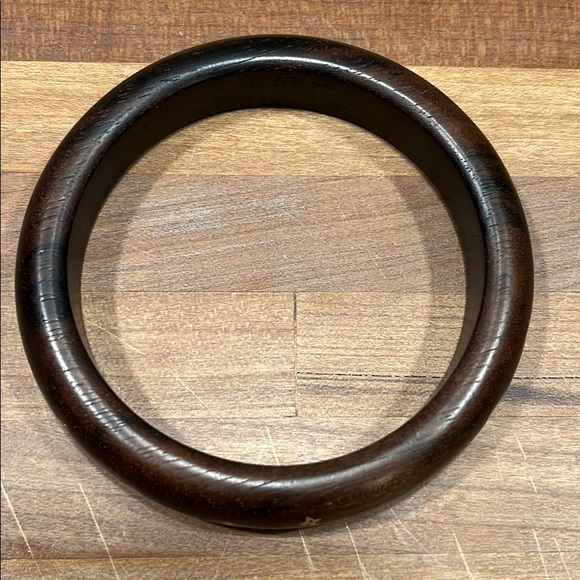 LOUIS VUITTON Monogram Wood Bangle - Picture 13 of 13